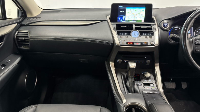 Lexus NX 300h 2.5 5dr CVT FWD [17 inch Alloy/without Nav] Hybrid Estate